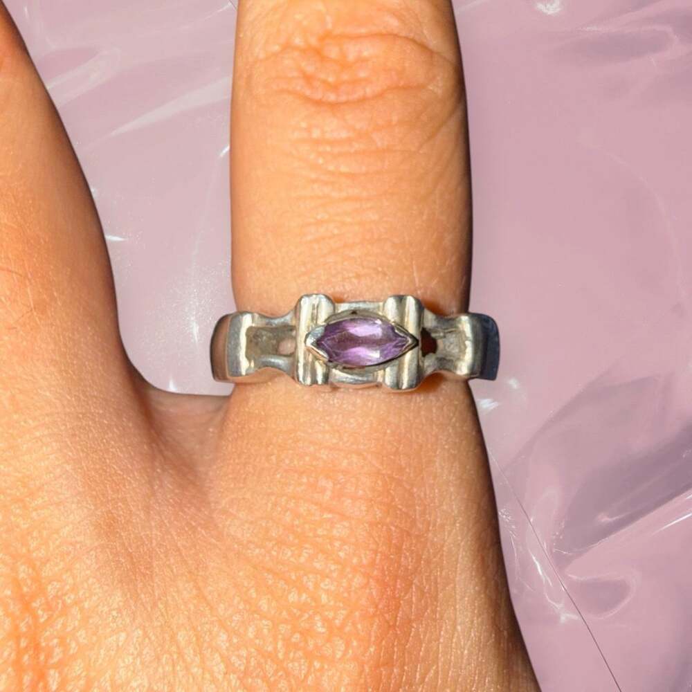 Vintage Y2K Romantic Goth Purple Amethyst Ring 925 Silver Fairycore Size 7